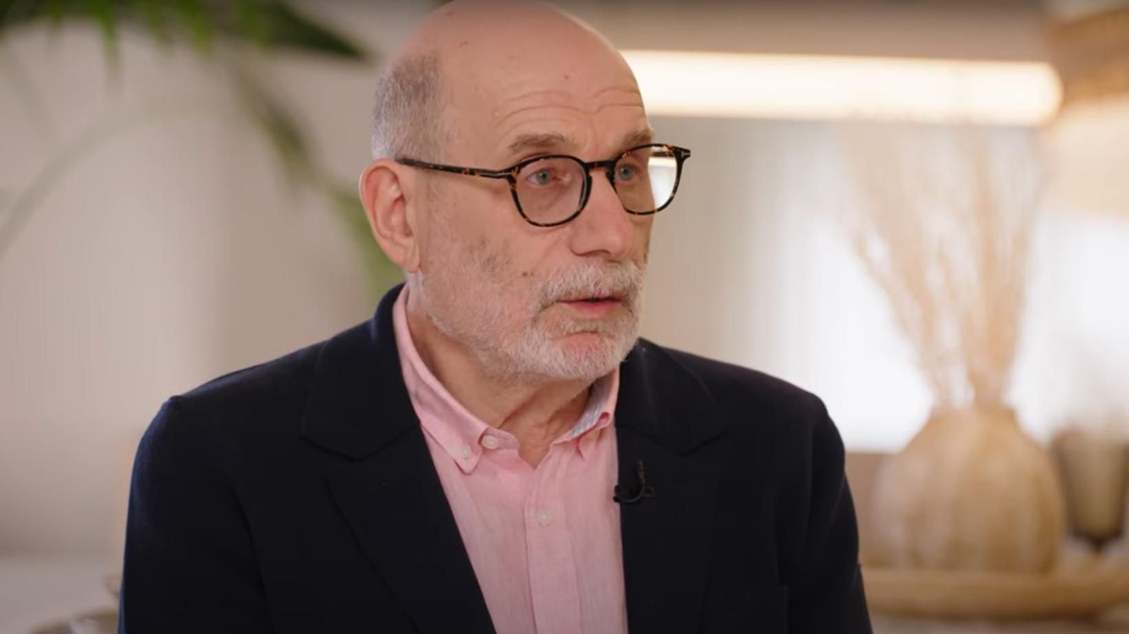 Война с Украиной – это работа сугубо субъективного фактора, – российский писатель Акунин Война с Украиной – это работа сугубо субъективного фактора, – российский писатель Акунин