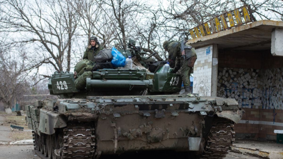 "Друга армія світу" краде міксери, шуби і курей: як росіяни мародерять в Україні - Ні війні