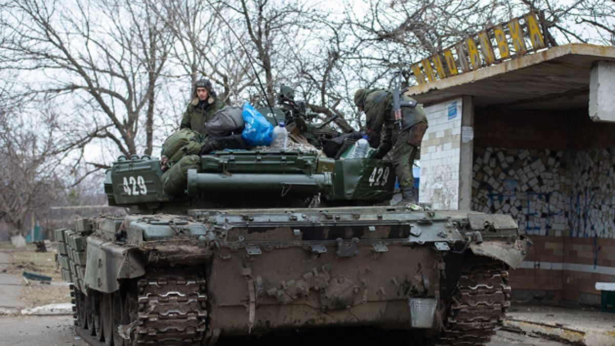 "Вторая армия мира" ворует миксеры, шубы и кур: как россияне мародерствуют в Украине "Вторая армия мира" ворует миксеры, шубы и кур: как россияне мародерствуют в Украине